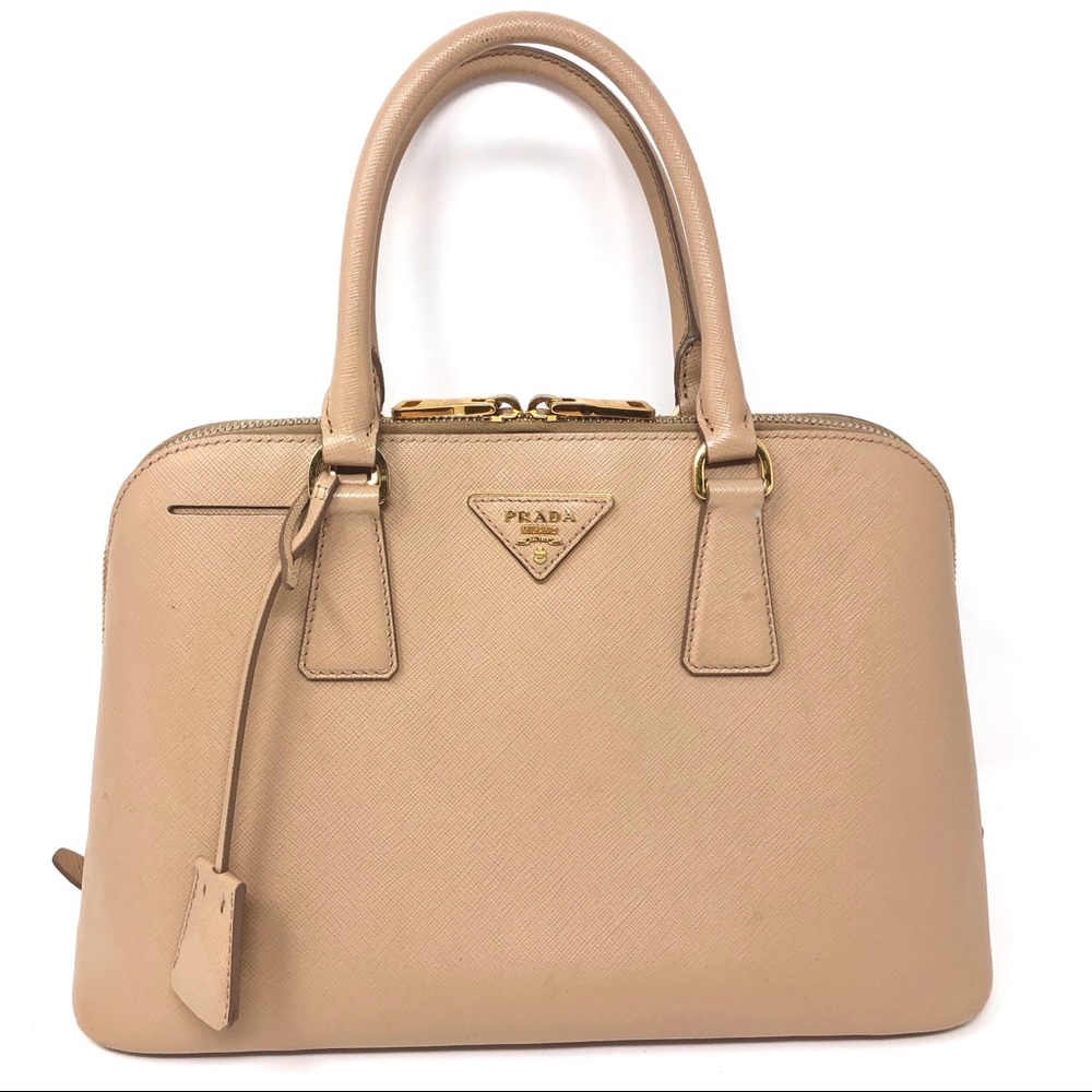 ✨PRADA✨ Saffiano Lux Top Handle Cameo Tote